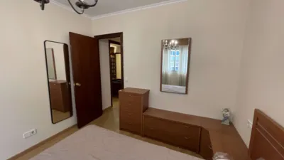 Piso en venta en Calle del Conde de Torrecedeira, cerca de Camino Camilo Tuche, Berbés-Peritos (Distrito Casco Urbano. Vigo) de 275.000 €