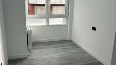 Piso en venta en Avenida de Buenos Aires, Teis (Vigo) de 229.000 €
