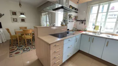 Piso en venta en Avenida de Madrid, Praza España-Zona Corte Inglés (Distrito Casco Urbano. Vigo) de 350.000 €