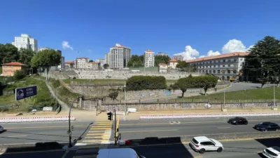 Piso en venta en Avenida de Madrid, Praza España-Zona Corte Inglés (Distrito Casco Urbano. Vigo) de 350.000 €