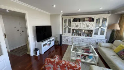 Piso en venta en Avenida de Madrid, Praza España-Zona Corte Inglés (Distrito Casco Urbano. Vigo) de 350.000 €