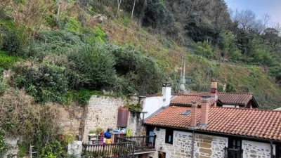 Ático en venta en Donibane Kalea, 136, cerca de Bonantza Pasealekua, Pasaia de 168.000 €