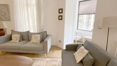 Piso en alquiler en Calle de la Marina, 5, Centro (San Sebastián - Donostia) de 4.100 €<span>/mes</span>