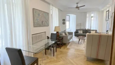 Piso en alquiler en Calle de la Marina, 5, Centro (San Sebastián - Donostia) de 4.100 €<span>/mes</span>