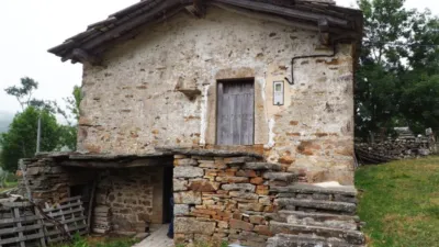Chalet unifamiliar en calle Lugar La Sia, nº 226 photo 2