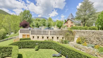 Casa adosada en venta en Calle Rue de La Riberole, Latour-de-Carol de 452.000 €