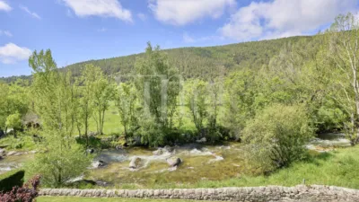 Casa adosada en venta en Calle Rue de La Riberole, Latour-de-Carol de 452.000 €