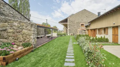 Casa adosada en venta en Calle Fermes, Saillagouse de 395.000 €