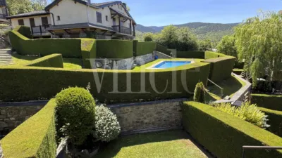 Casa adosada en venta en Urbanización Els Balcons Dòsseja, Osséja de 450.000 €