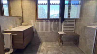 Casa adosada en venta en Urbanización Els Balcons Dòsseja, Osséja de 450.000 €