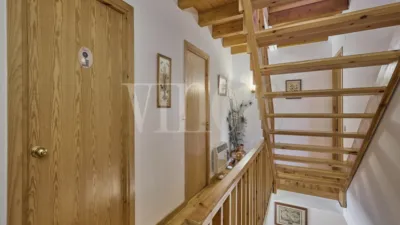 Terraced house in Carrer d'Oceja photo 17