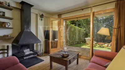 Terraced house on Camp de Lareny Street photo 5
