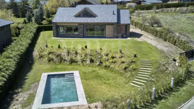 House on Carrer Cerdanya photo 5
