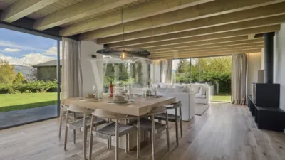 House on Carrer Cerdanya photo 9