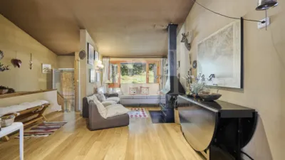 Townhouse on Avenida Josep Maria Boch Aymerich photo 15