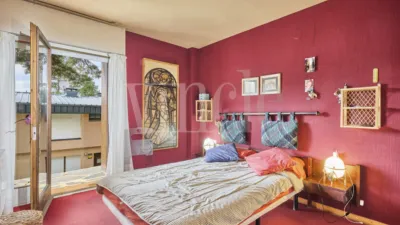 Townhouse on Avenida Josep Maria Boch Aymerich photo 22
