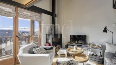 Terraced house on Carrer Julia Lybica photo 5