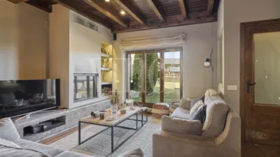 Terraced house on Carrer Església photo 5