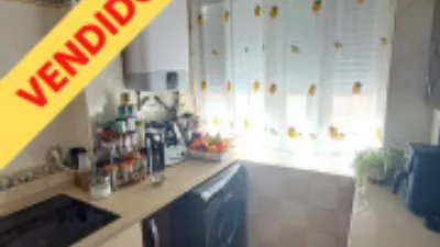 Flat on Calle Olivante de Laura photo 9
