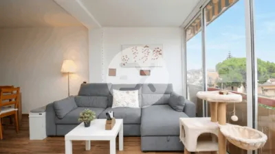 Apartment in Can Bou photo 2