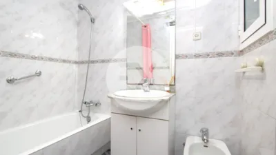 Apartment in Centre photo 16