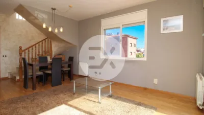 Duplex Penthouse on Carrer d'Agustina d'Aragó photo 3