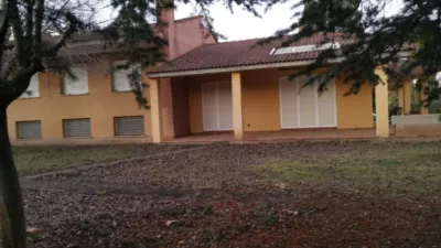 Chalet en alquiler en Albelda de Iregua, Albelda de Iregua de 2.000 €<span>/mes</span>