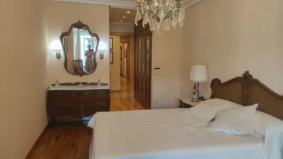 Piso en alquiler en Calle del General Vara de Rey, cerca de Calle de Leopoldo Calvo Sotelo, Centro (Logroño) de 1.300 €<span>/mes</span>