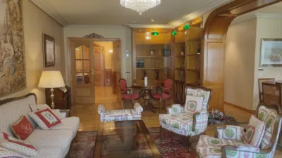 Piso en alquiler en Calle del General Vara de Rey, cerca de Calle de Leopoldo Calvo Sotelo, Centro (Logroño) de 1.300 €<span>/mes</span>