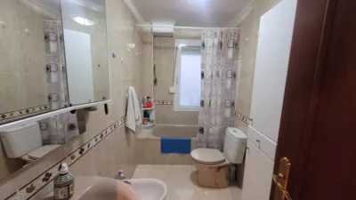 Apartamento en venta en Calle de Luis Ortún, Villamediana de Iregua de 140.000 €