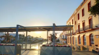 Piso en alquiler en Ancha, La Banda-Campo de Fútbol (Chiclana de la Frontera) de 600 €<span>/mes</span>