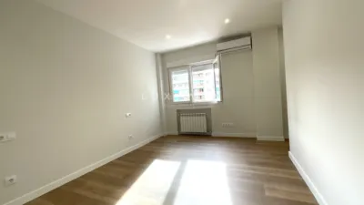 Piso en alquiler en Calle de Ibiza, cerca de Calle de Antonio Arias - Imagen 2
