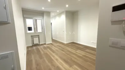 Piso en alquiler en Calle de Ibiza, cerca de Calle de Antonio Arias - Imagen 6