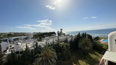 Penthouse in Urbanización Bahía de Estepona photo 15