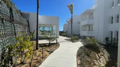 Apartment in Alcazaba Lagoon Urbanization photo 3