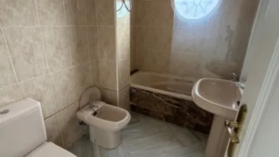Semi-detached villa on Avenida Mare Nostrum photo 17