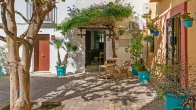 House on Caravaca Street photo 6