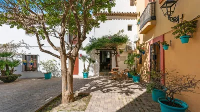 House on Caravaca Street photo 5