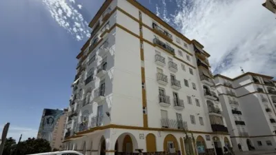 Apartment on Avenida de los Reales photo 4
