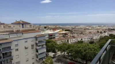 Apartment on Avenida de los Reales photo 18