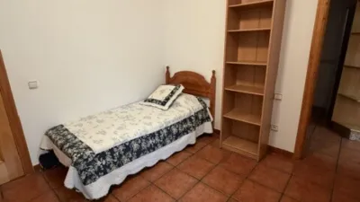 Apartment on Calle de Miguel de Cervantes photo 9