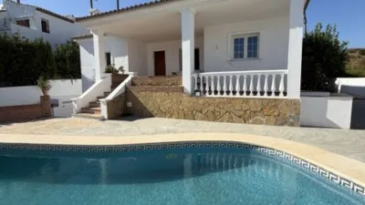Detached single-family home on Calle del Granado photo 11