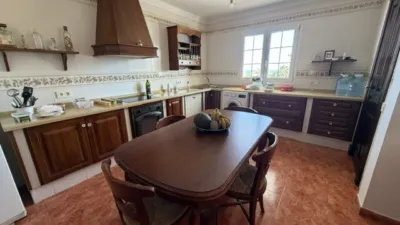 Detached single-family home on Calle del Granado photo 15