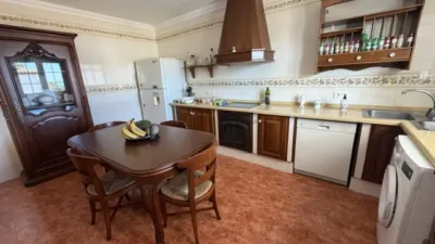 Detached single-family home on Calle del Granado photo 16