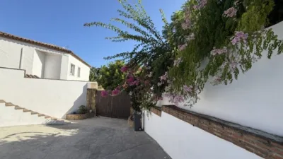 Detached single-family home on Calle del Granado photo 28