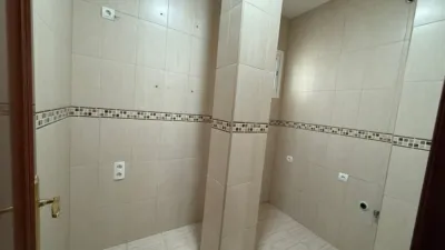 Apartment on Padre Miguel Roman Street photo 8