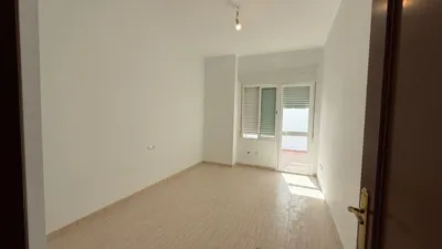 Apartment on Padre Miguel Roman Street photo 12