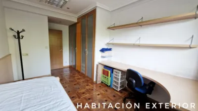 Apartment on Eustasio Amilibia Street photo 21