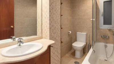 Apartment on Calle de Italia photo 11