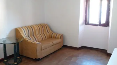 House on Medio Barrio Street photo 10